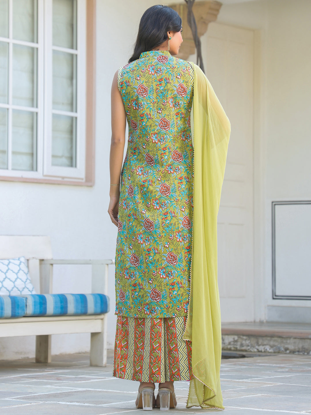 Janasya Bright Cotton Floral Straight Kurta Set | Swadesiicart