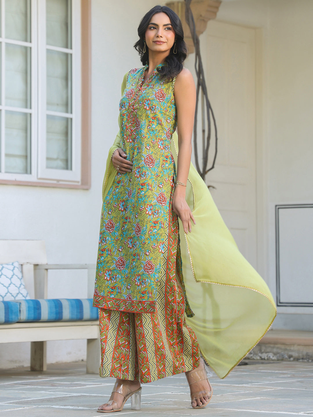 Janasya Bright Cotton Floral Straight Kurta Set | Swadesiicart