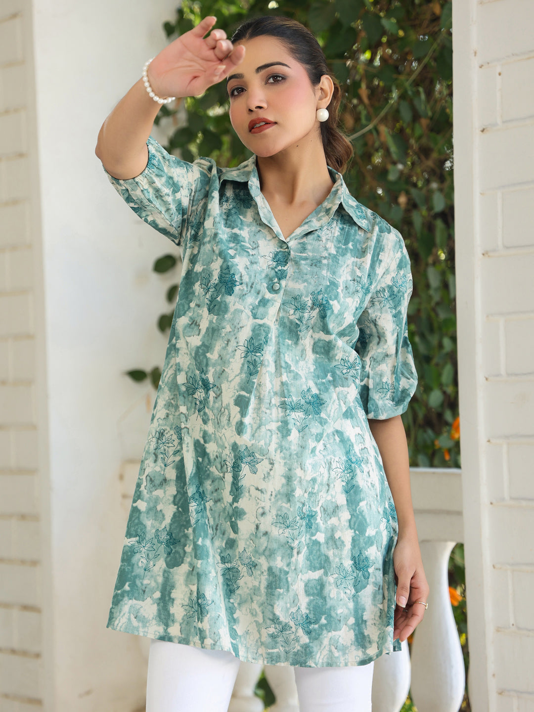 Janasya Dark Cotton Tie & dye Straight Tunic | Swadesiicart