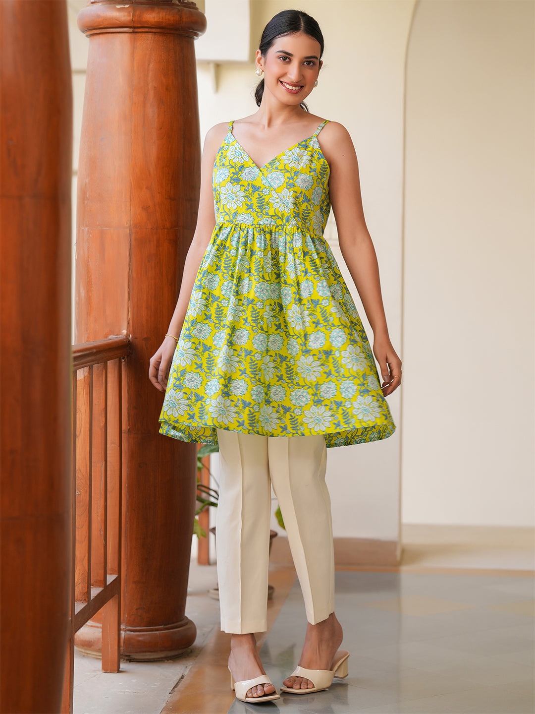 Janasya Bright Cotton Floral A-Line Tunic | Swadesiicart