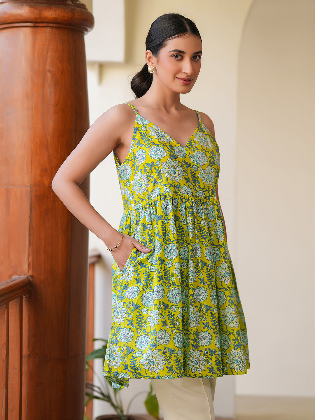Janasya Bright Cotton Floral A-Line Tunic | Swadesiicart