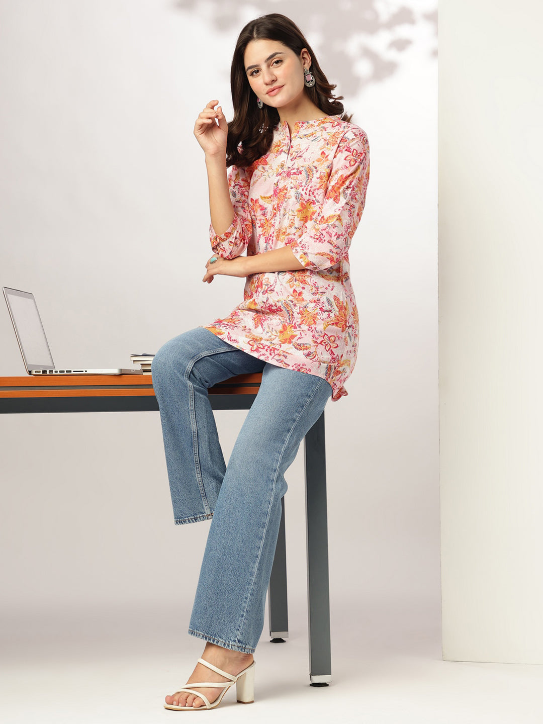 Janasya Light Cotton Floral Straight Tunic | Swadesiicart