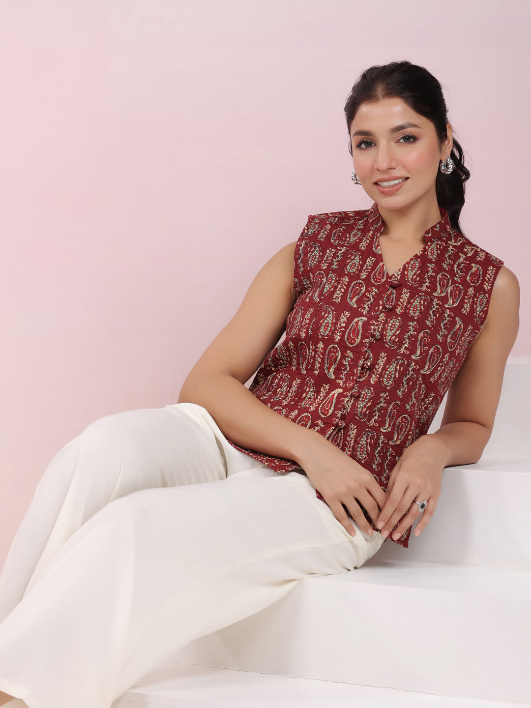 Janasya Straight Cambric Beige Jacket | Swadesiicart