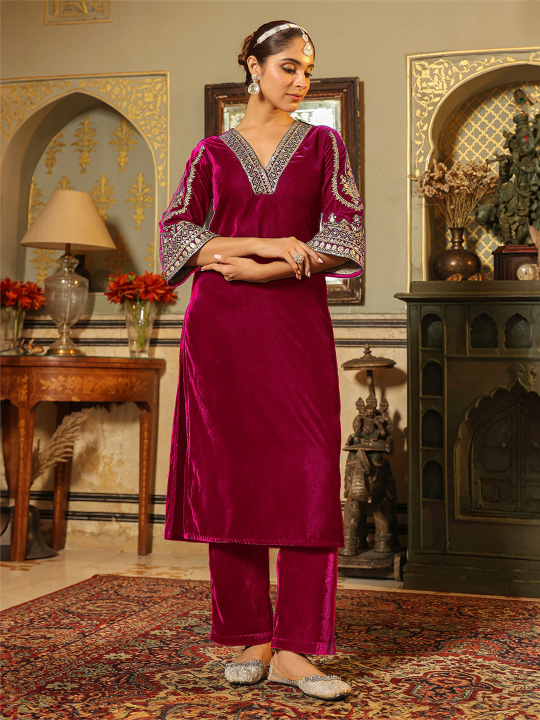 Janasya Pink Velvet Embroidered Kurta & Bottom | Swadesiicart