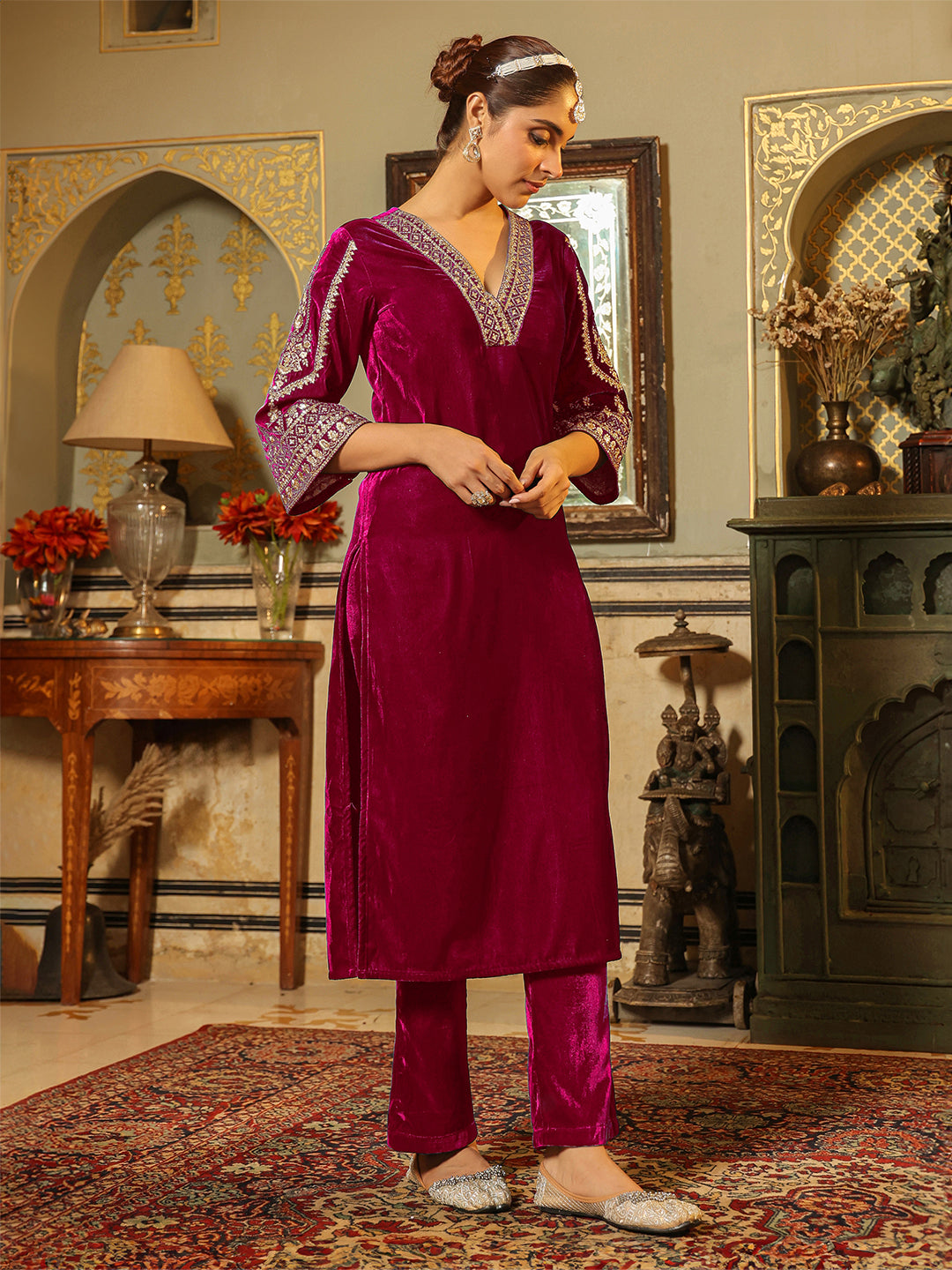 Janasya Pink Velvet Embroidered Kurta & Bottom | Swadesiicart