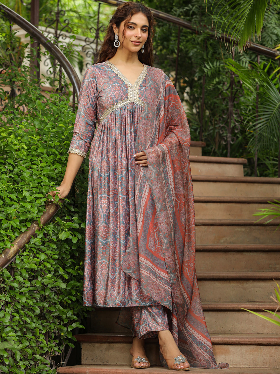 Janasya Grey Chiffon Ethnic Motifs Set | Swadesiicart