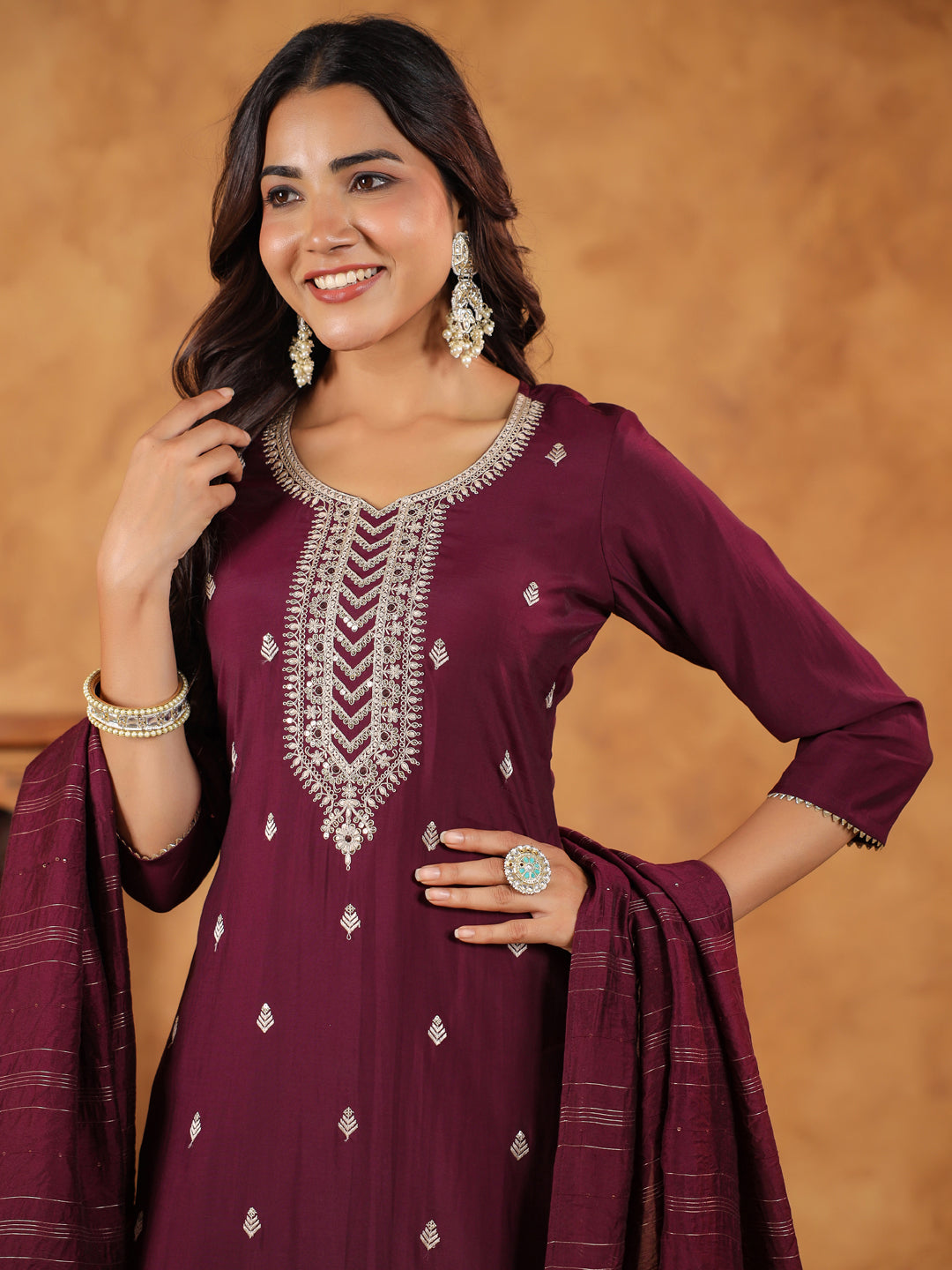 Janasya Dark Chanderi Embroidered Straight Kurta Set | Swadesiicart