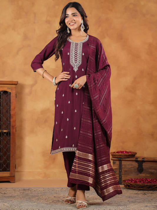 Janasya Dark Chanderi Embroidered Straight Kurta Set | Swadesiicart