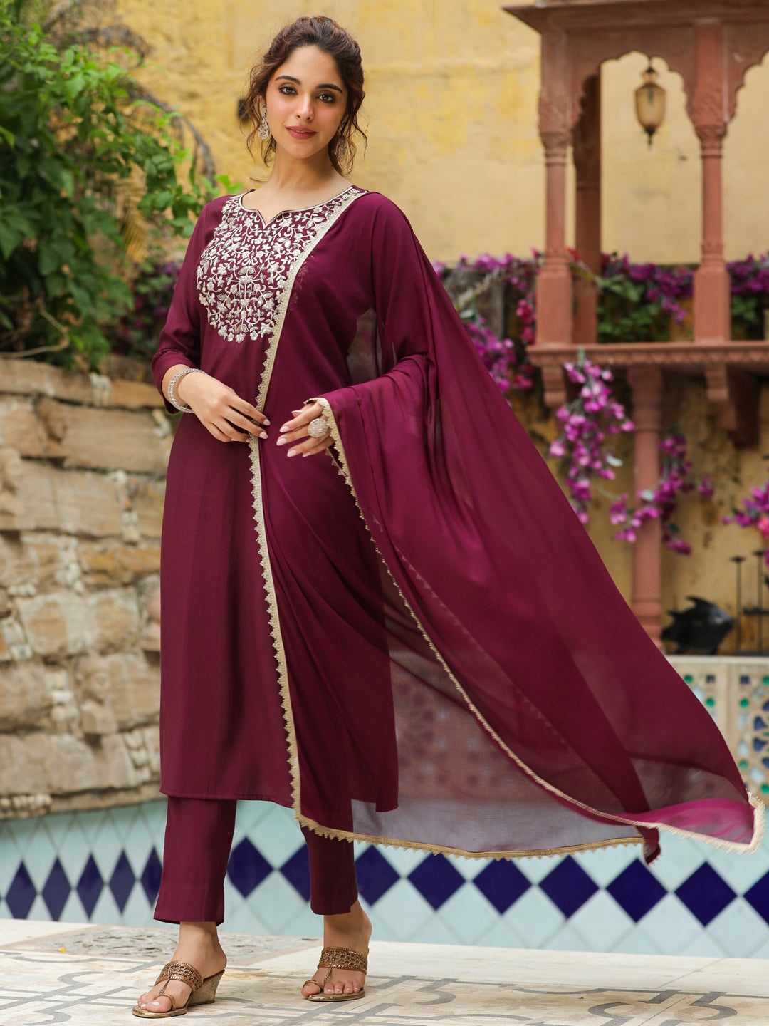 Janasya Dark Chanderi Yoke Embroidery Straight Kurta Set | Swadesiicart