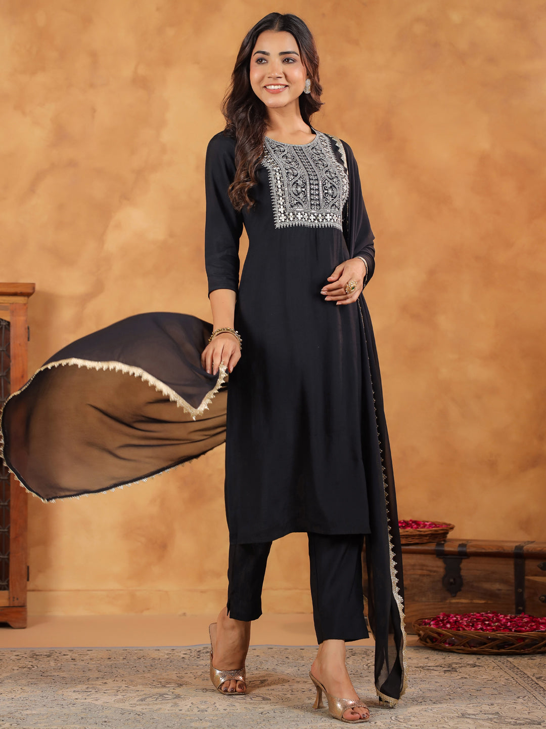 Janasya Dark Chanderi Embroidered Straight Kurta Set | Swadesiicart