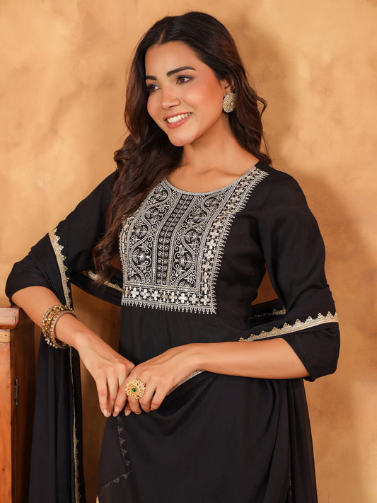 Janasya Dark Chanderi Embroidered Straight Kurta Set | Swadesiicart