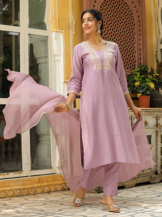 Janasya Lavender Premium Chinnon Embroidered Kurta,Bottom & Dupatta | Swadesiicart