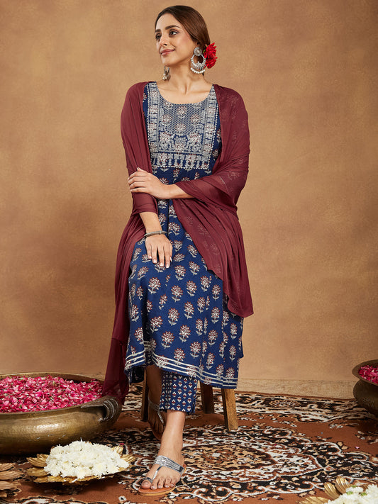 Janasya Dark Cotton Floral Anarkali Kurta Set | Swadesiicart