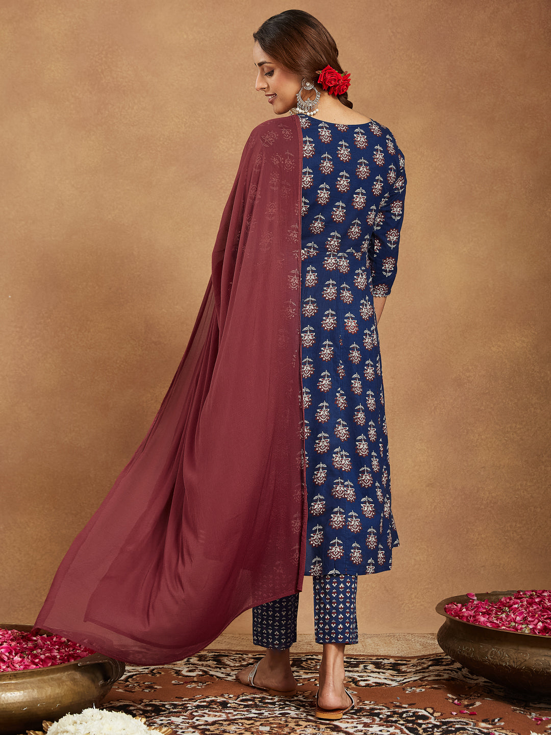 Janasya Dark Cotton Floral Anarkali Kurta Set | Swadesiicart
