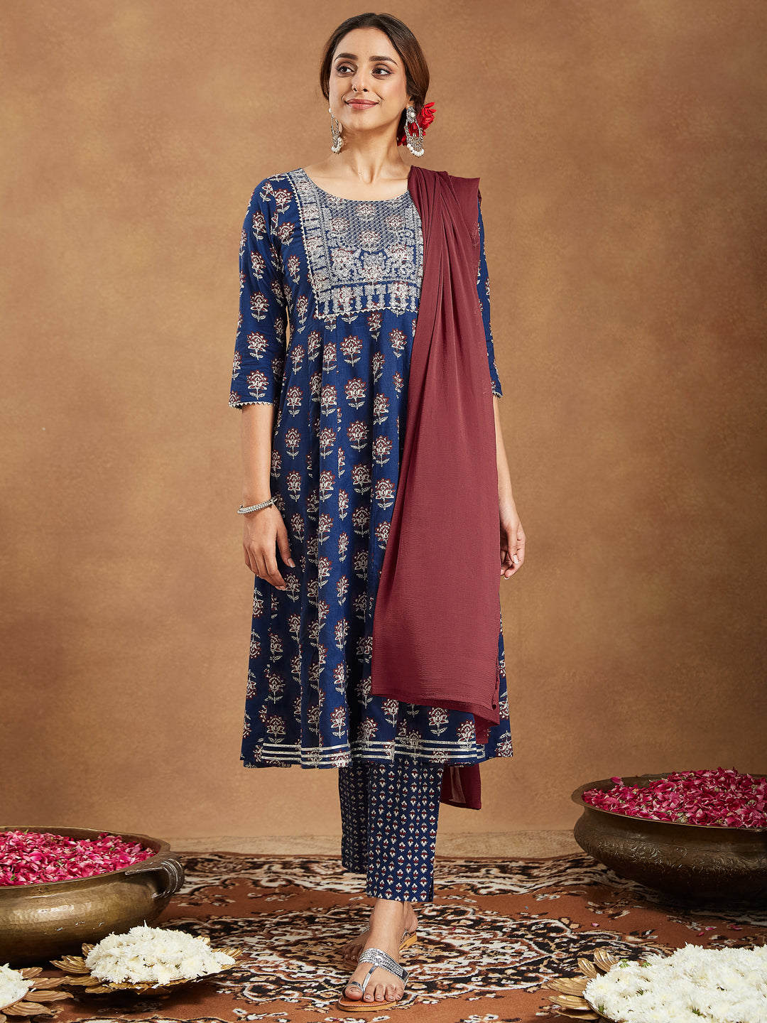 Janasya Dark Cotton Floral Anarkali Kurta Set | Swadesiicart