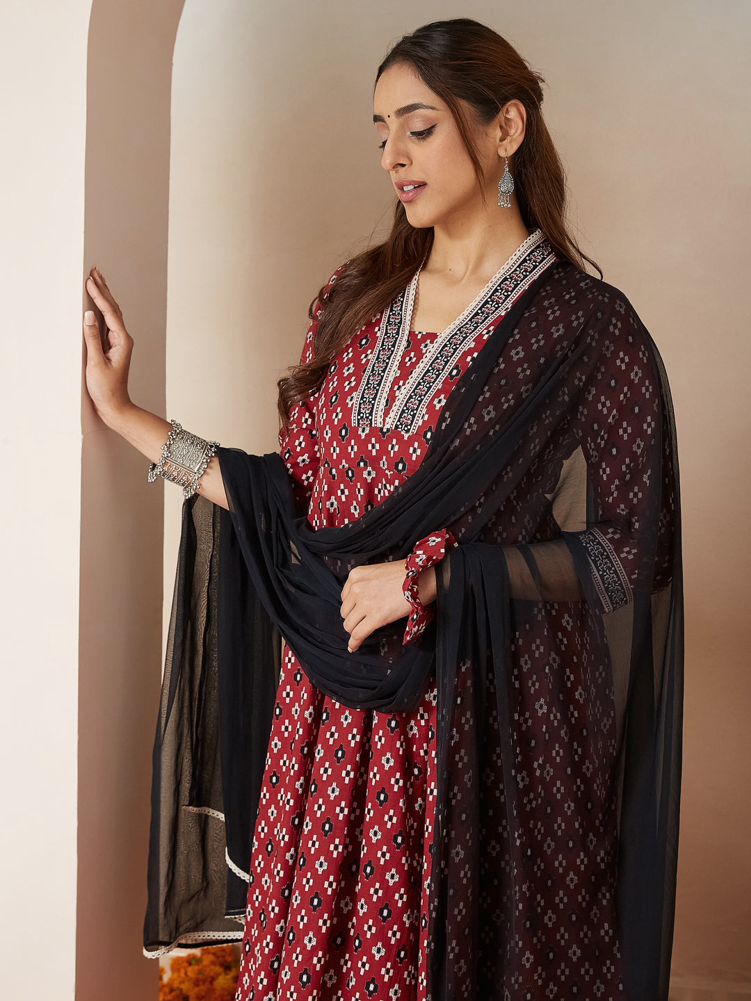 Janasya Dark Cotton Ikkat Anarkali Kurta Set | Swadesiicart