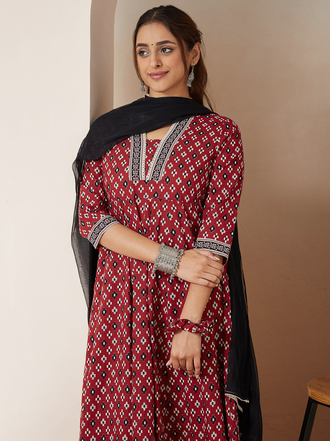 Janasya Dark Cotton Ikkat Anarkali Kurta Set | Swadesiicart