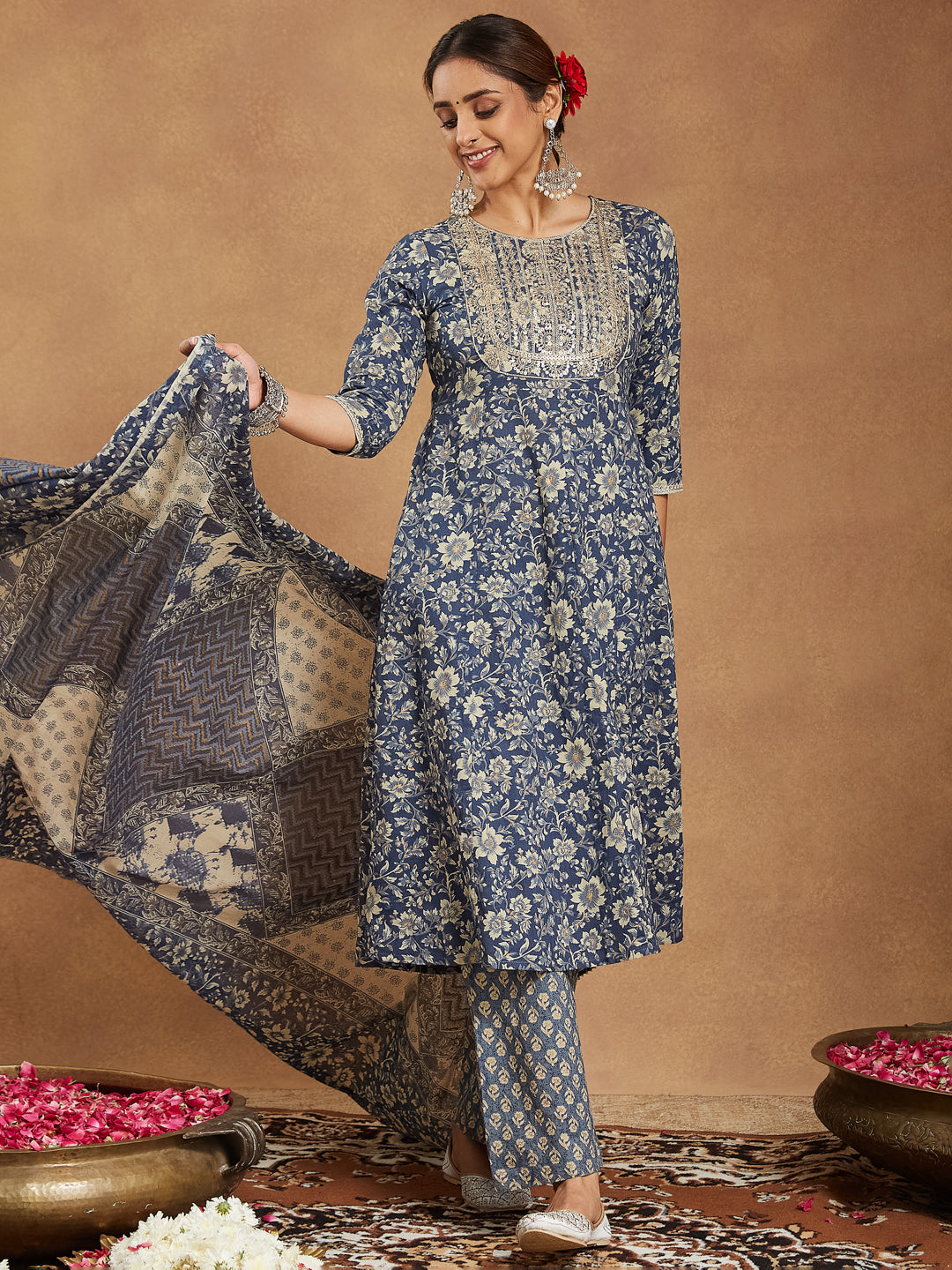 Janasya Dark Cotton Floral Anarkali Kurta Set | Swadesiicart