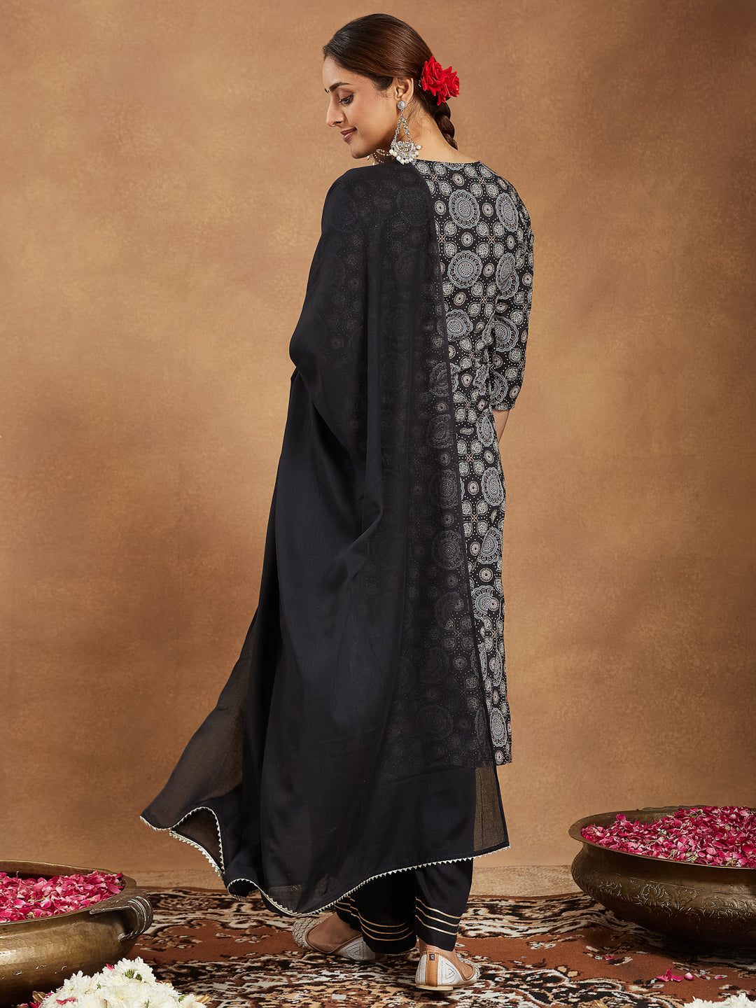 Janasya Dark Cotton Ajrakh Straight Kurta Set | Swadesiicart
