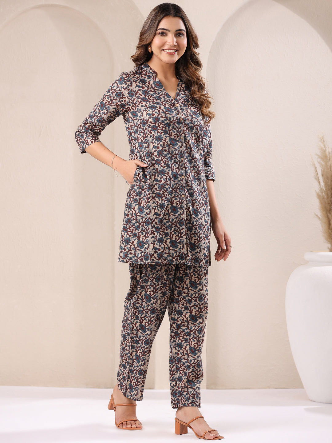 Janasya Dark Cotton Floral Straight Top & Bottom Set | Swadesiicart