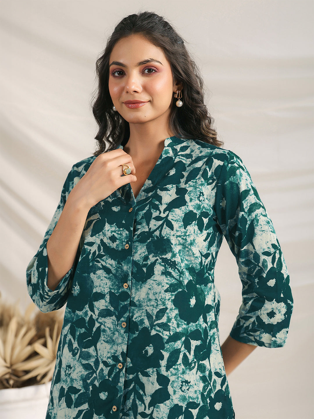 Janasya Dark Cotton Floral Straight Top & Bottom Set | Swadesiicart