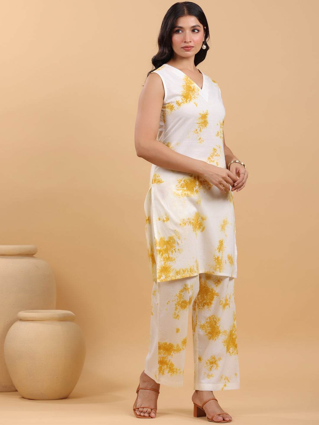 Janasya Bright Cotton Tie & dye Straight Kurta Set | Swadesiicart