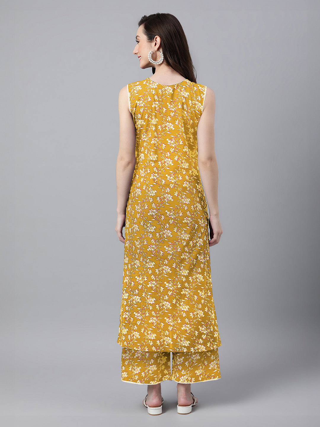 Janasya Bright Cotton Floral Straight Kurta Set | Swadesiicart