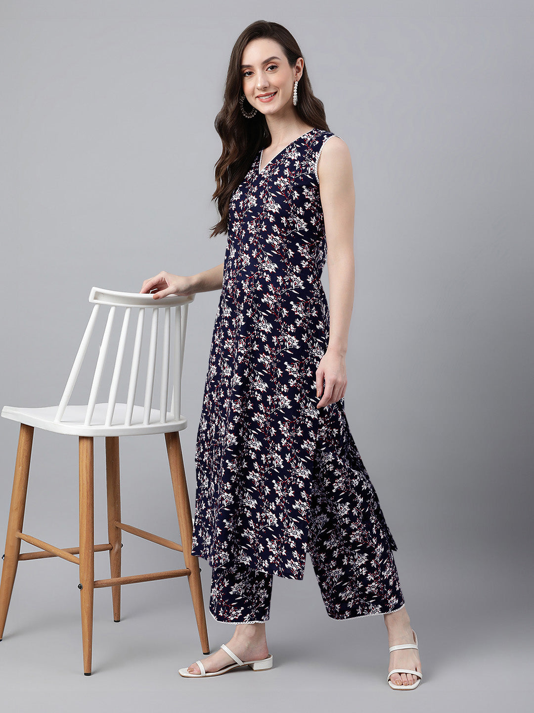 Janasya Dark Cotton Floral A-Line Kurta Set | Swadesiicart