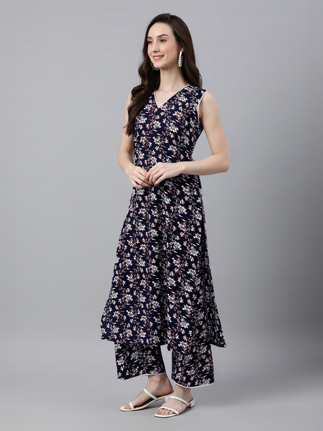 Janasya Dark Cotton Floral A-Line Kurta Set | Swadesiicart
