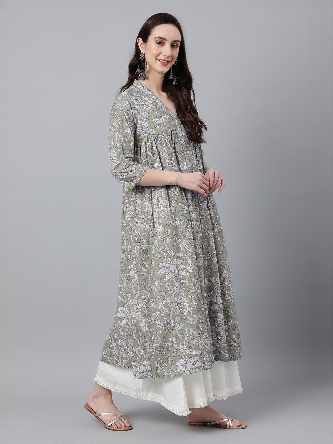 Janasya Light Cotton Floral Flared Kurta - Swadesiicart