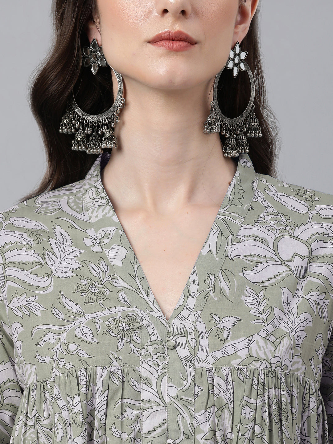 Janasya Light Cotton Floral Flared Kurta - Swadesiicart