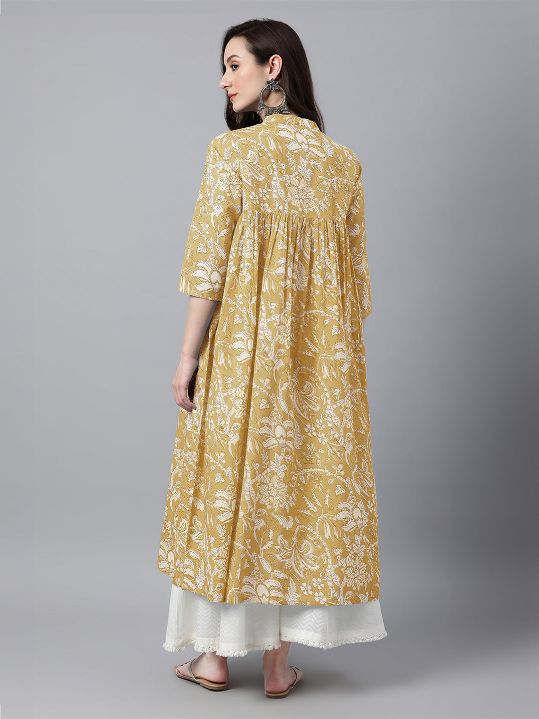 Janasya Light Cotton Floral Flared Kurta - Swadesiicart