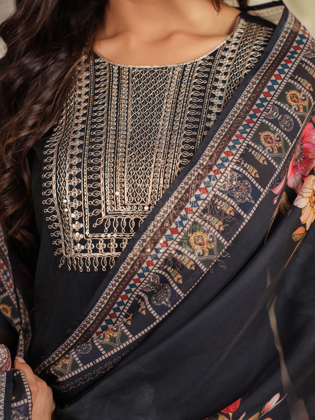 Janasya Dark Chanderi Yoke Embroidery Straight Kurta Set | Swadesiicart