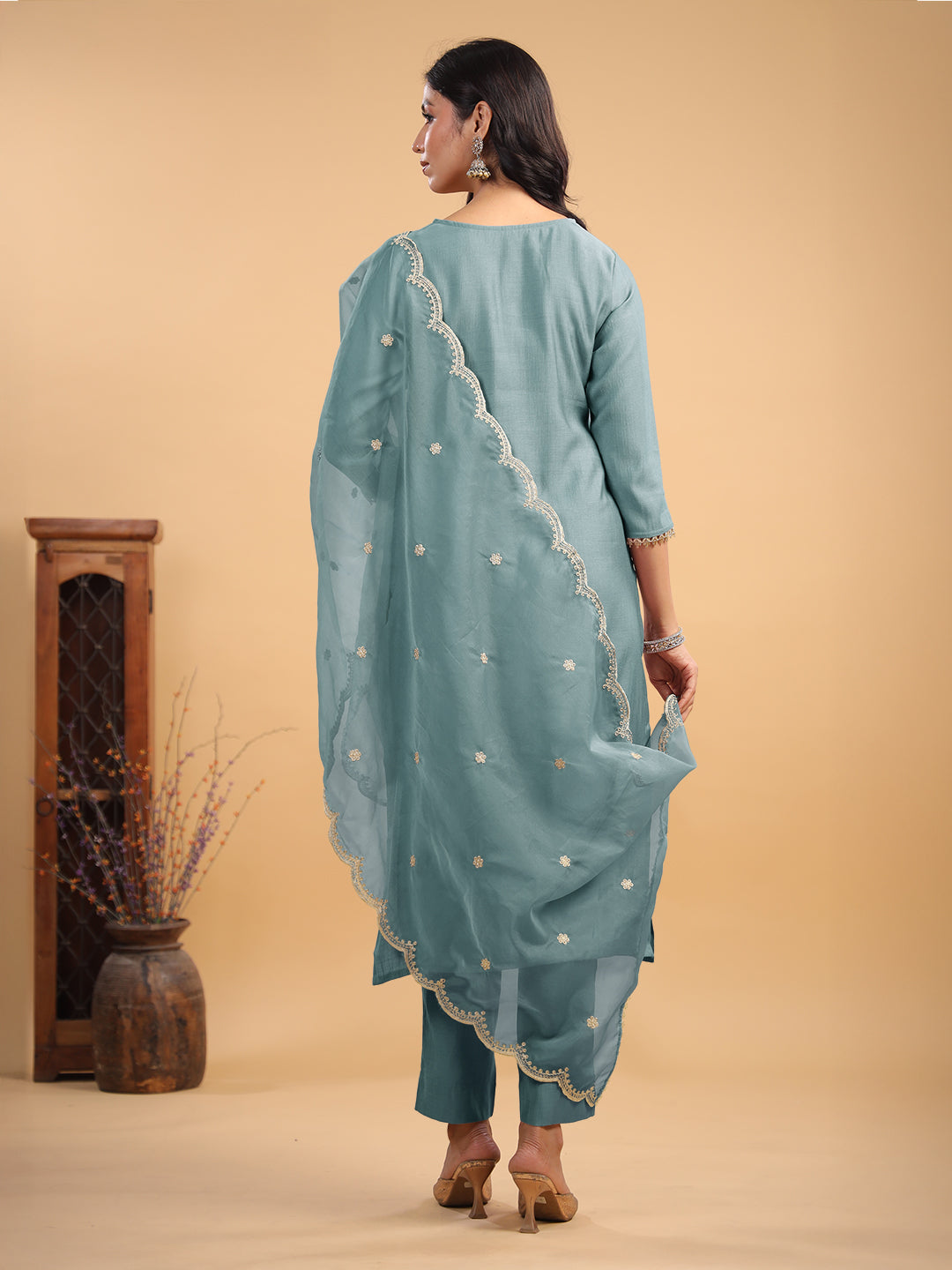Janasya Light Chanderi Solid Straight Kurta Set | Swadesiicart