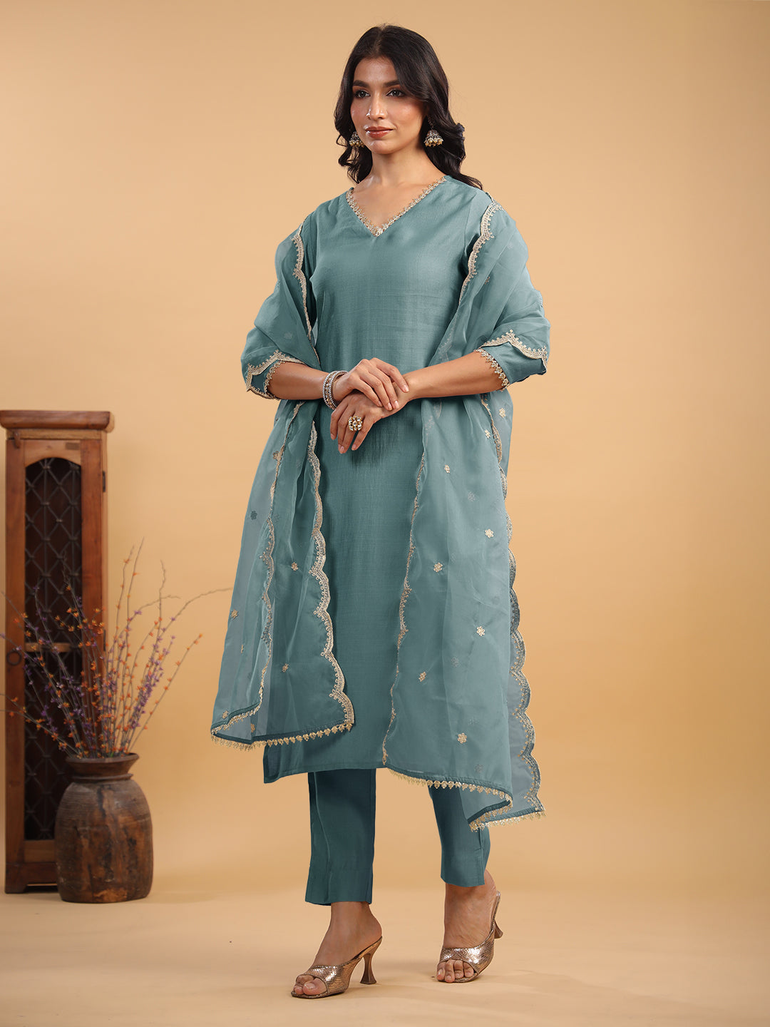 Janasya Light Chanderi Solid Straight Kurta Set | Swadesiicart