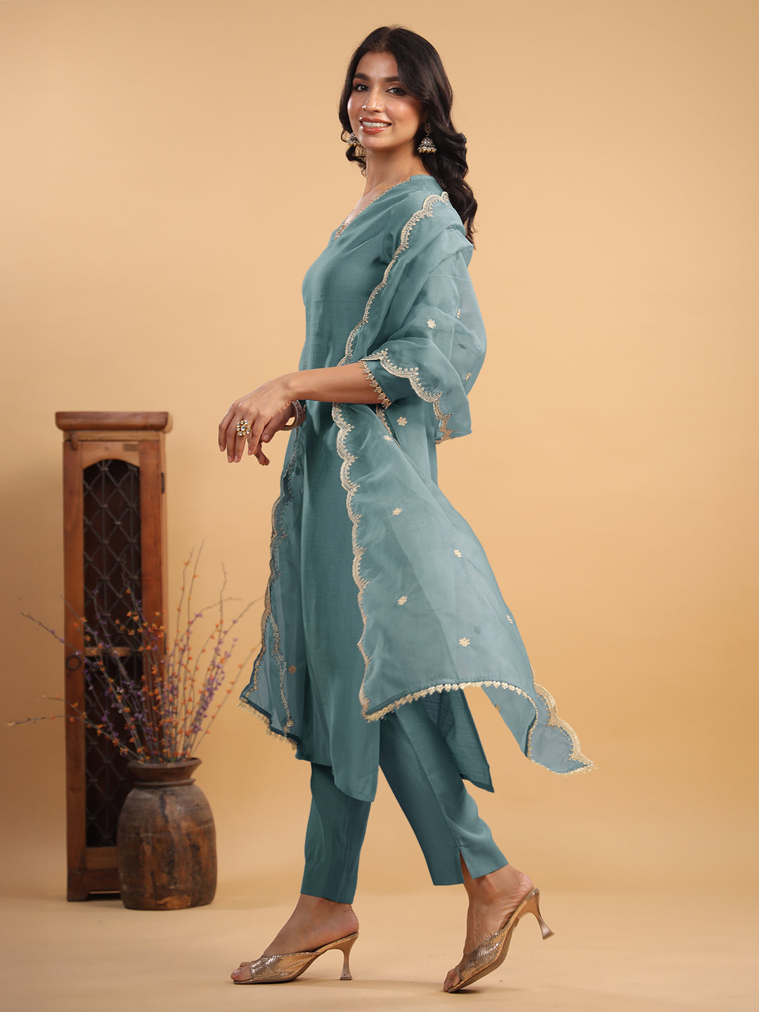 Janasya Light Chanderi Solid Straight Kurta Set | Swadesiicart