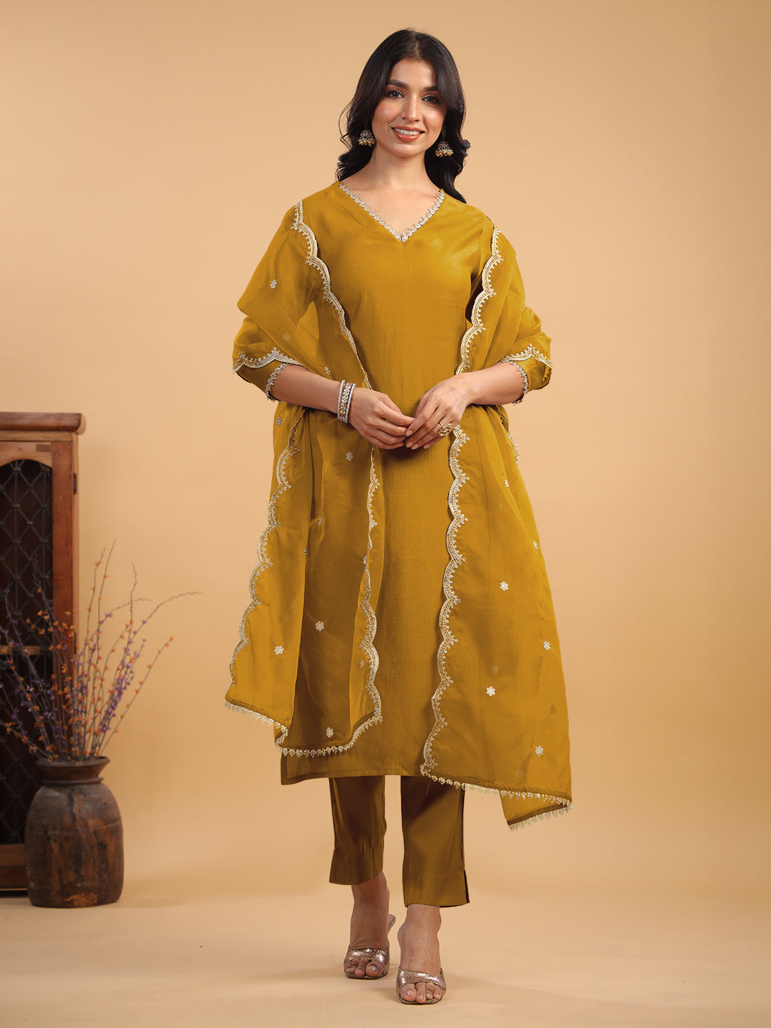 Janasya Light Chanderi Solid Straight Kurta Set | Swadesiicart