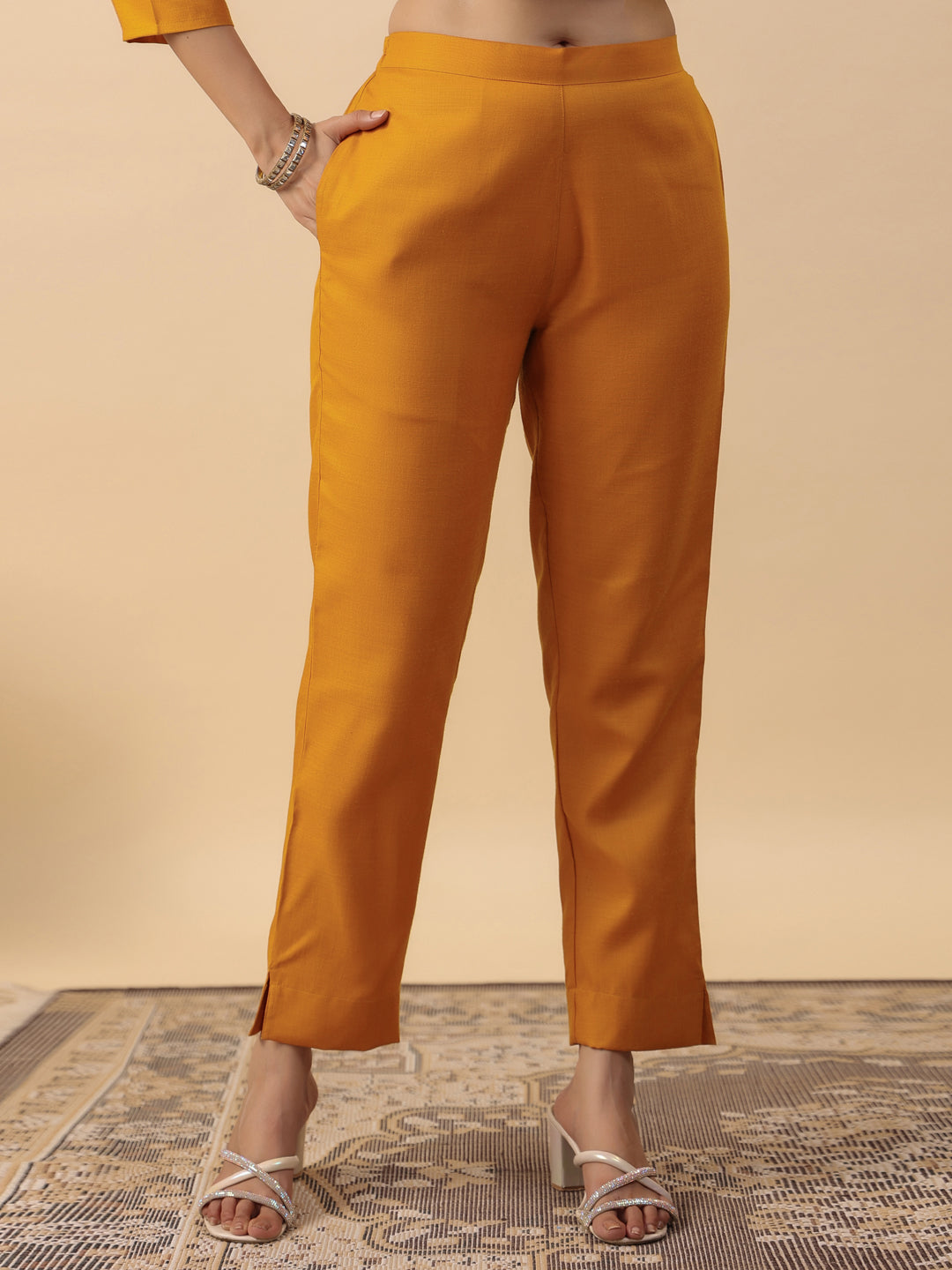 Janasya Bright Cotton Blend Yoke Embroidery Straight Kurta Set | Swadesiicart
