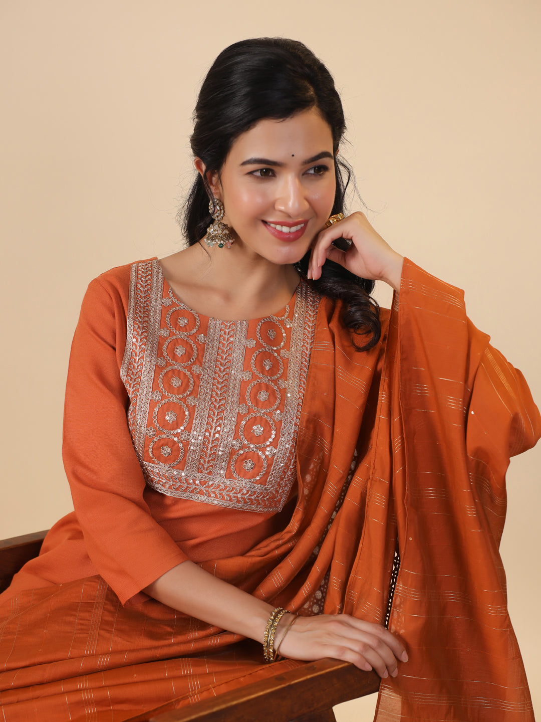 Janasya Dark Cotton Blend Yoke Embroidery Straight Kurta Set | Swadesiicart