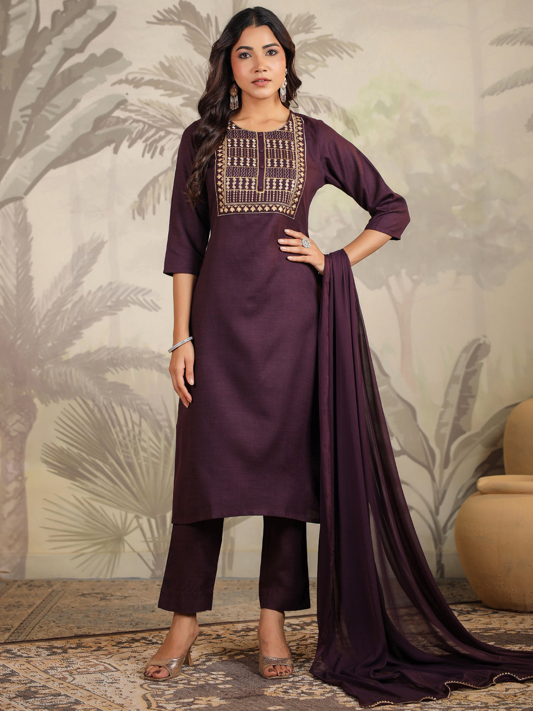 Janasya Dark Cotton Blend Yoke Embroidery Straight Kurta Set | Swadesiicart