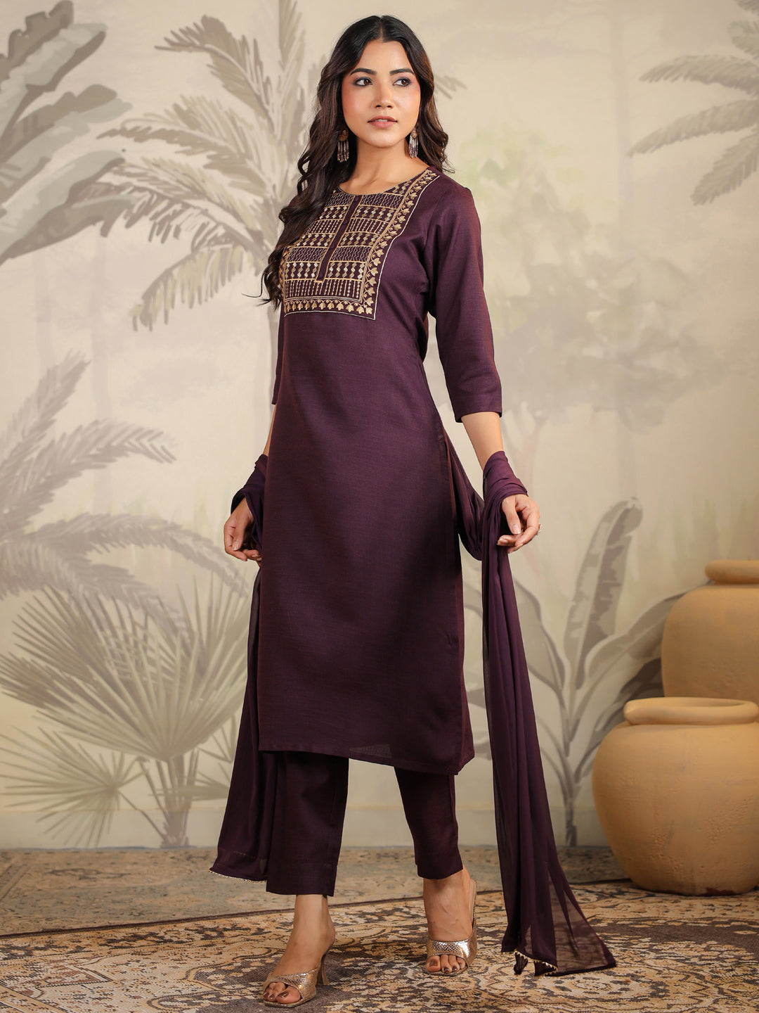 Janasya Dark Cotton Blend Yoke Embroidery Straight Kurta Set | Swadesiicart