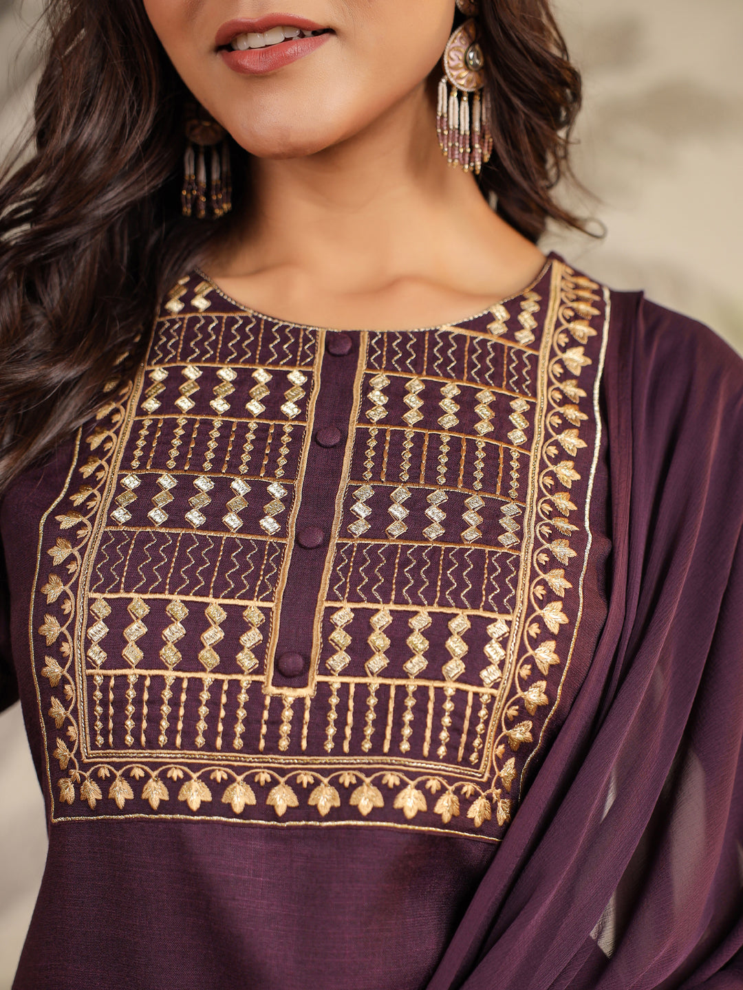 Janasya Dark Cotton Blend Yoke Embroidery Straight Kurta Set | Swadesiicart