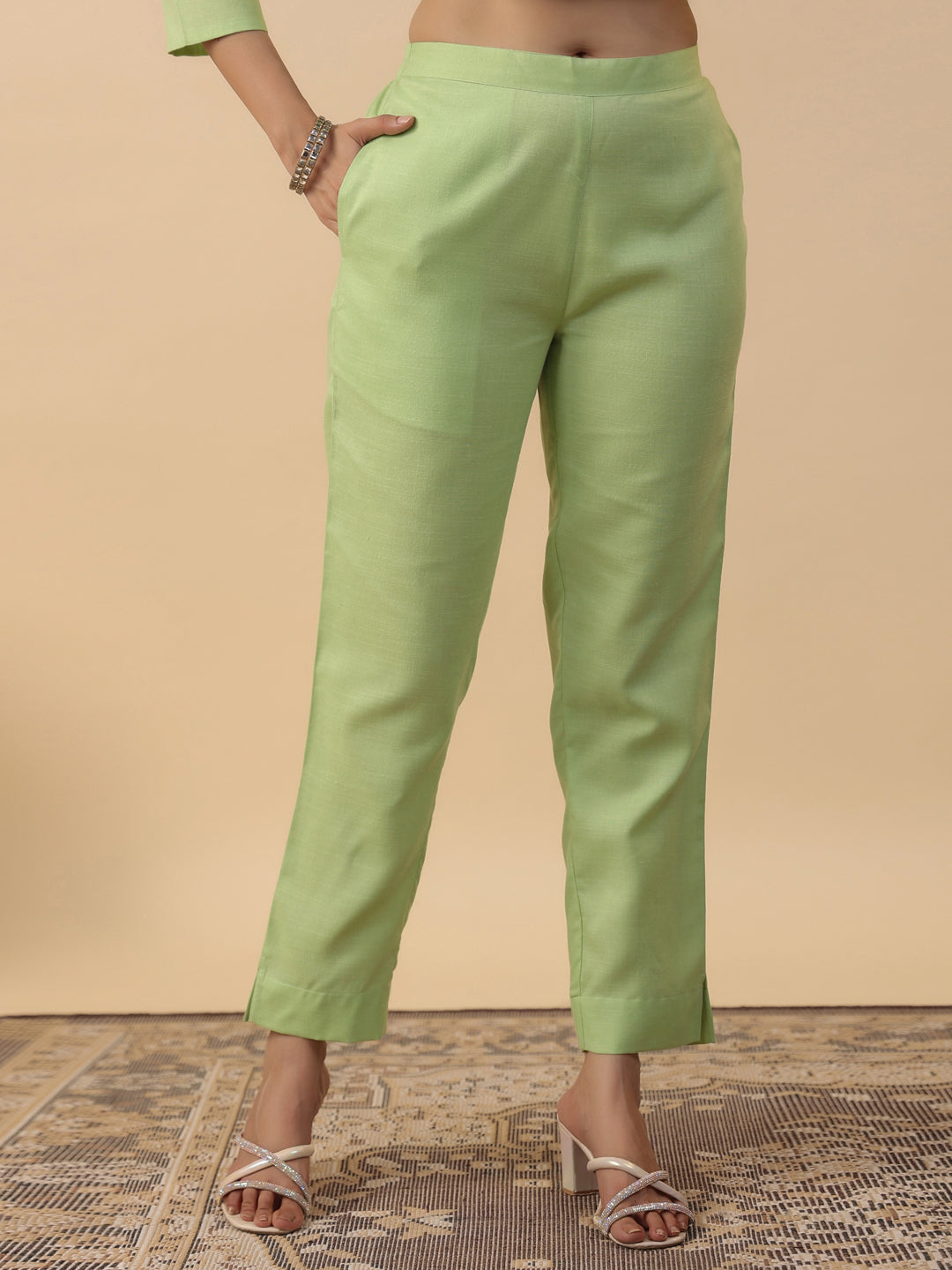 Janasya Bright Cotton Blend Yoke Embroidery Straight Kurta Set | Swadesiicart