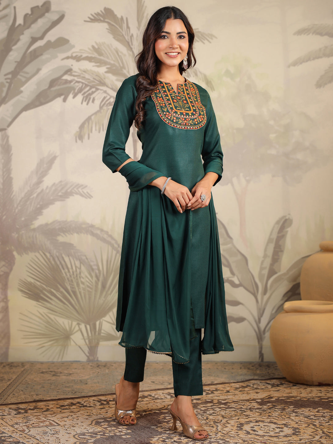 Janasya Dark Cotton Blend Yoke Embroidery Straight Kurta Set | Swadesiicart