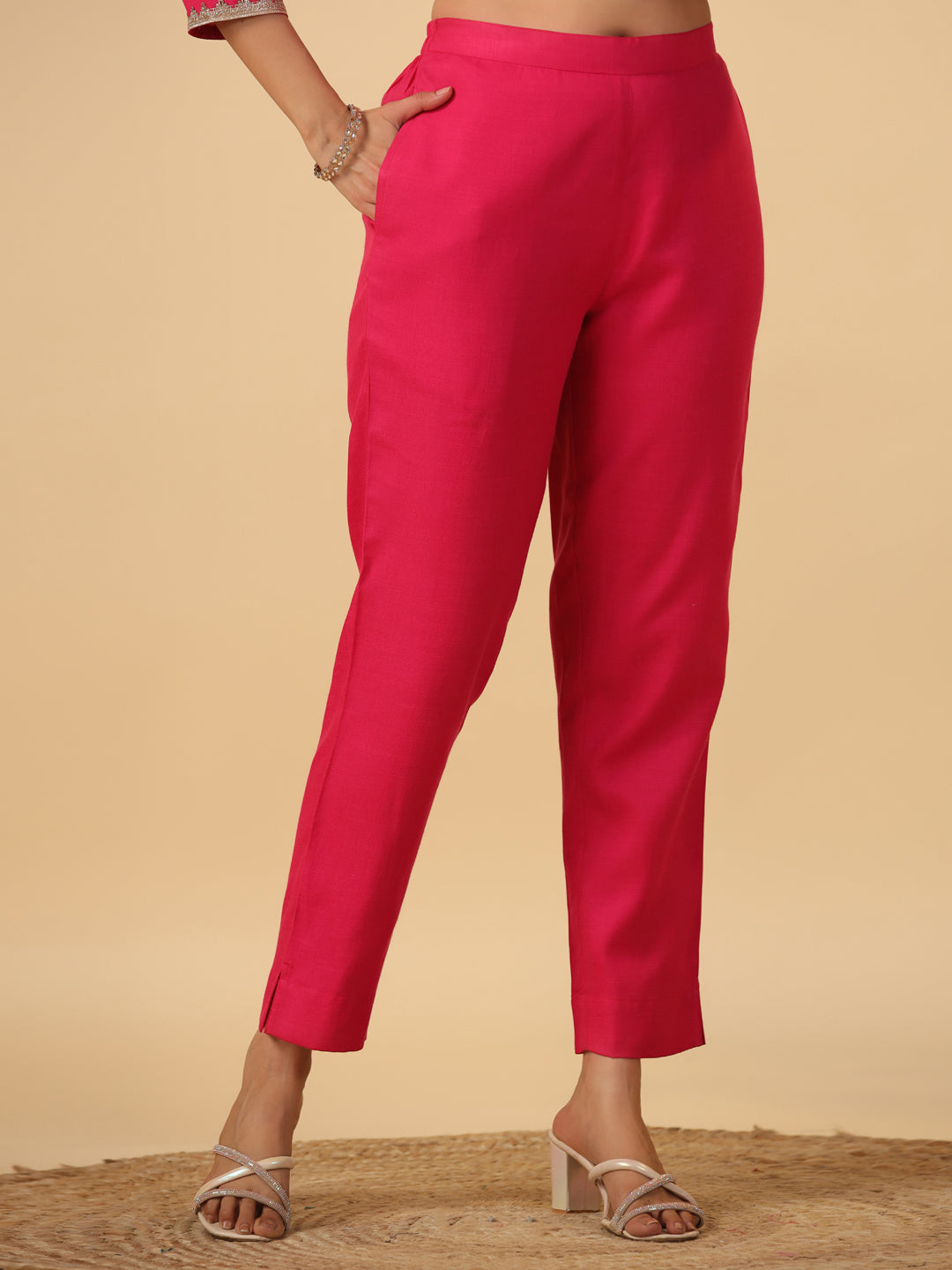 Janasya Bright Cotton Blend Solid Straight Kurta Set | Swadesiicart