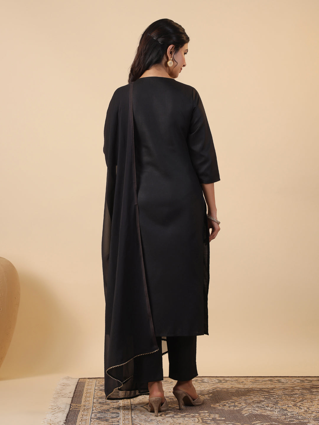 Janasya Dark Cotton Blend Yoke Embroidery Straight Kurta Set | Swadesiicart