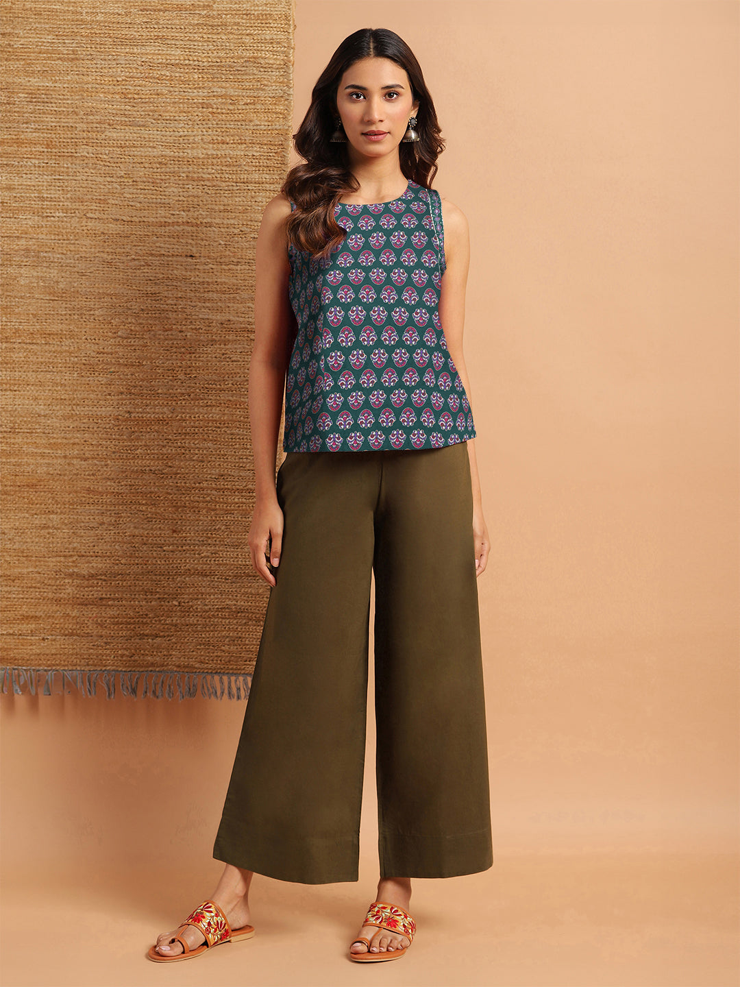 Janasya Dark Cotton Floral Regular Top | Swadesiicart