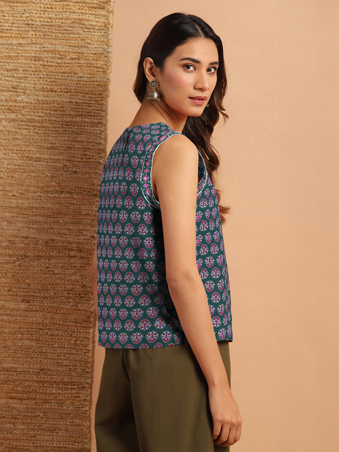 Janasya Dark Cotton Floral Regular Top | Swadesiicart