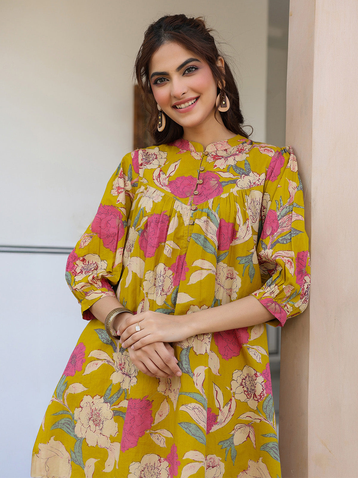 Janasya Bright Cotton Floral A-Line Tunic | Swadesiicart