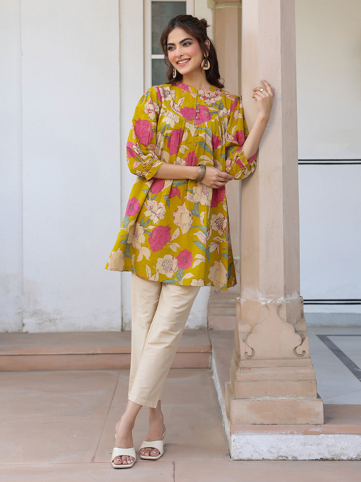 Janasya Bright Cotton Floral A-Line Tunic | Swadesiicart